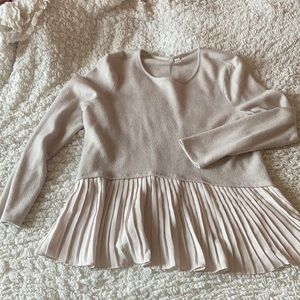 LC Lauren Conrad flowy sweater